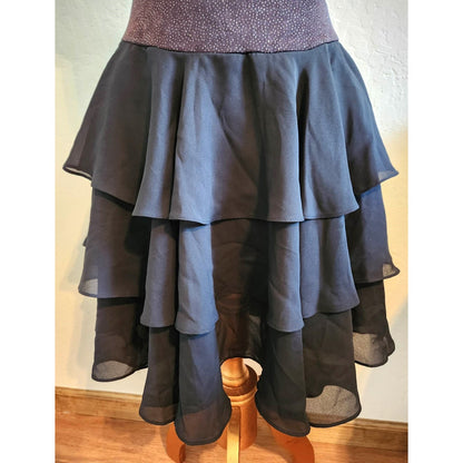 ONLY ONE!!! Vintage Late Edition Black Silver Sparkle Stretchy Dress ~ Ruffle Skirt Size 8